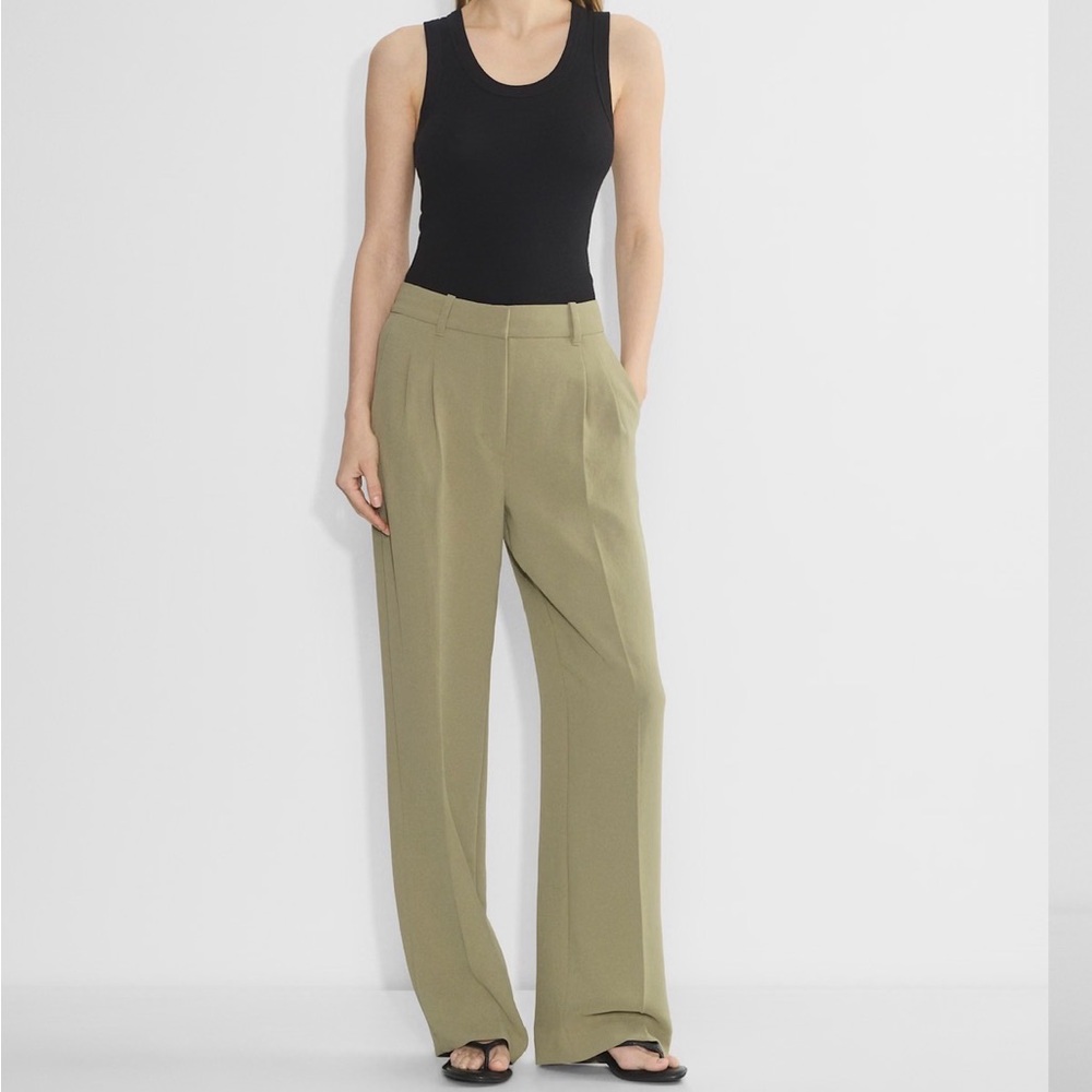 ARITZIA Wilfred Sun-dried Olive Green Trousers